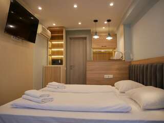 Гостиница Серсиаль Алупка-0