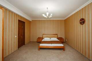 Гостиница Серсиаль Алупка Апартаменты-4